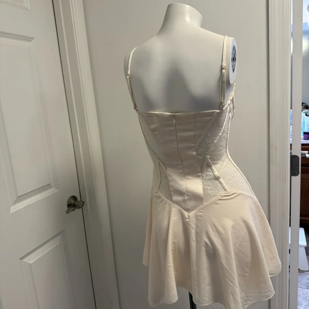 Oh Polly Lace Handkerchief Hem Mini Dress in Ivory - Picture 8 of 15